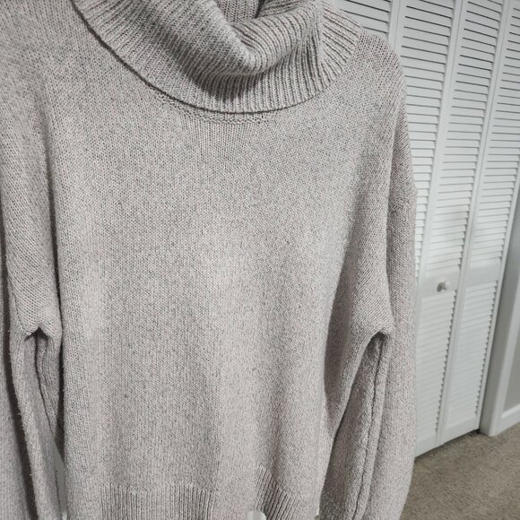 Mud Pie Turtleneck Sweater – Size Medium – Balloon Sleeves - Picture 6 of 7